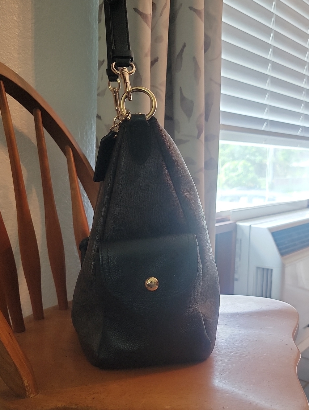 Coach Brown and Black Signature Canvas Crossbody Bag with Matching Wallet. - Picture 6 of 16